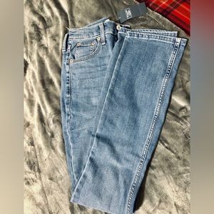 Women’s jeans